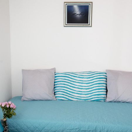 Apartments By The Sea Brela, Makarska - 11821 Номер фото