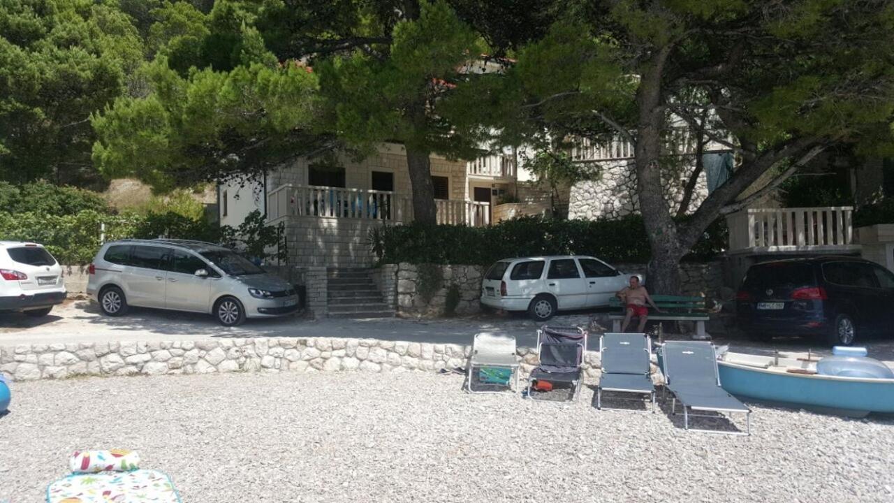 Apartments By The Sea Brela, Makarska - 11821 Екстер'єр фото