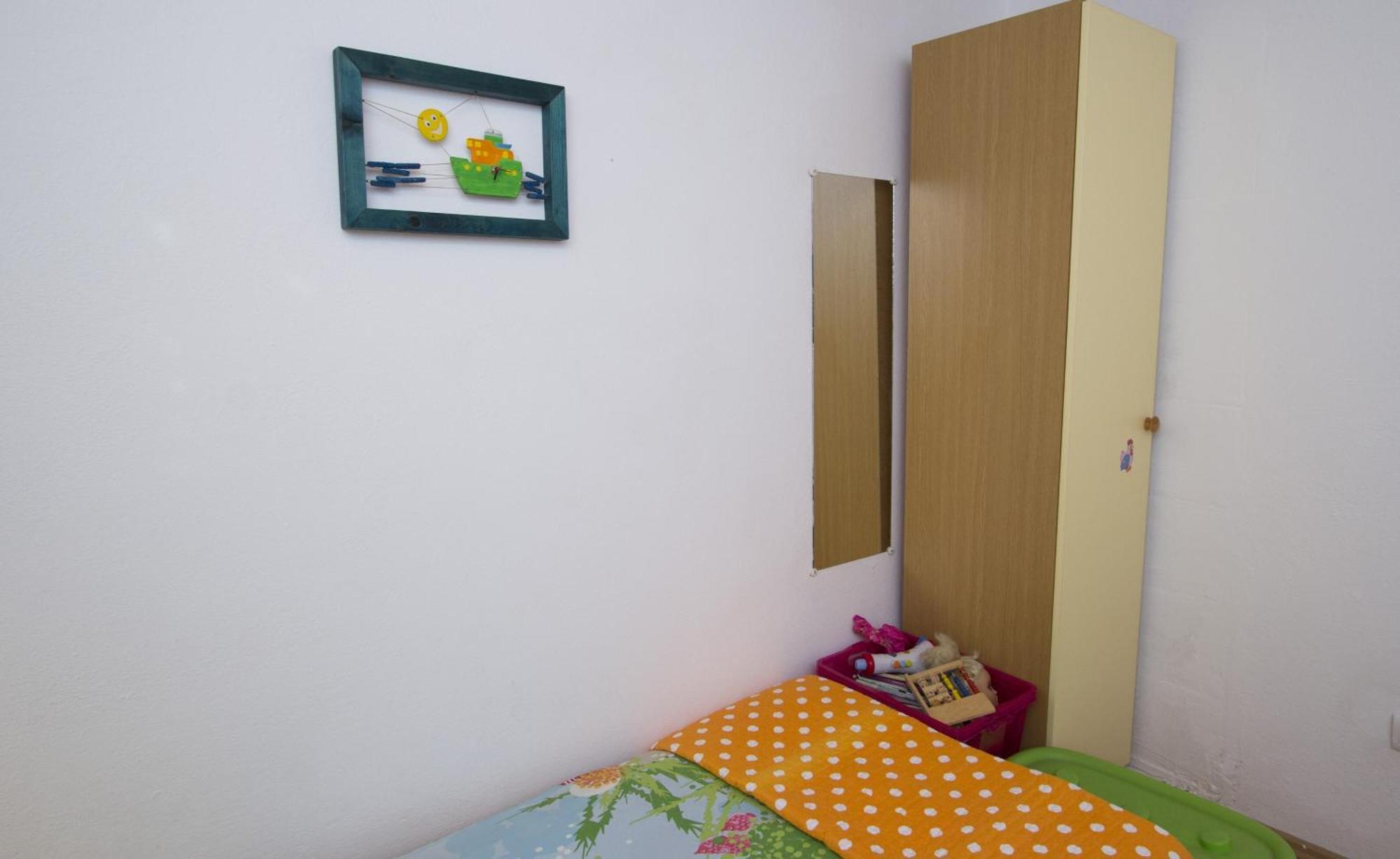 Apartments By The Sea Brela, Makarska - 11821 Номер фото